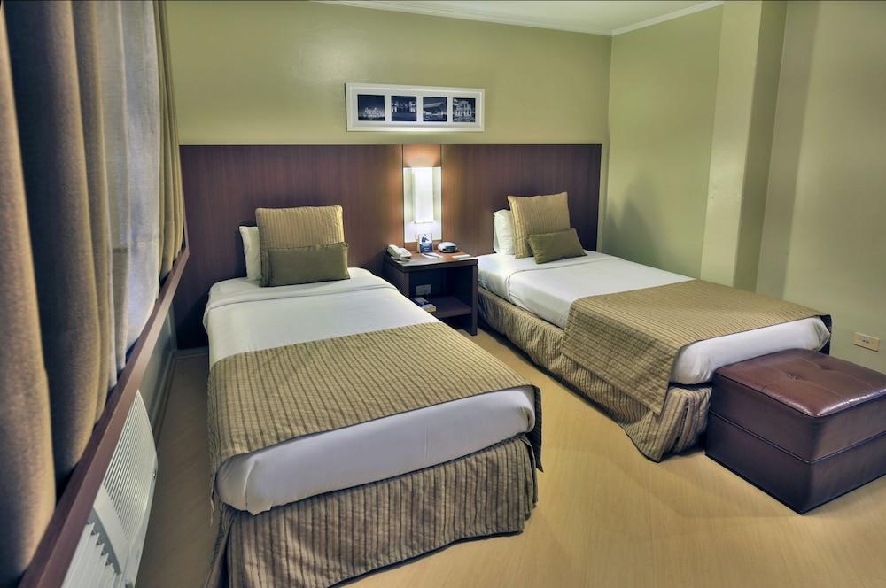 Hotel Deville Curitiba Luaran gambar