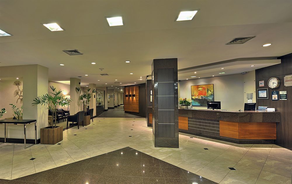 Hotel Deville Curitiba Luaran gambar